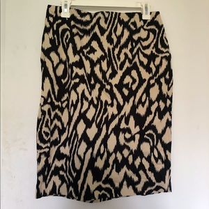 Larry Levine skirt - size 8